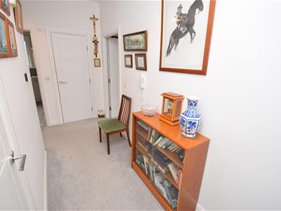 Picture 4